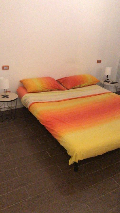 Gaudio B&B Bari Bagian luar foto